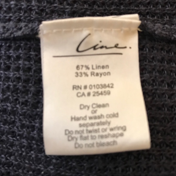 Line the label S linen/rayon navy cardigan EUC - Picture 7 of 8